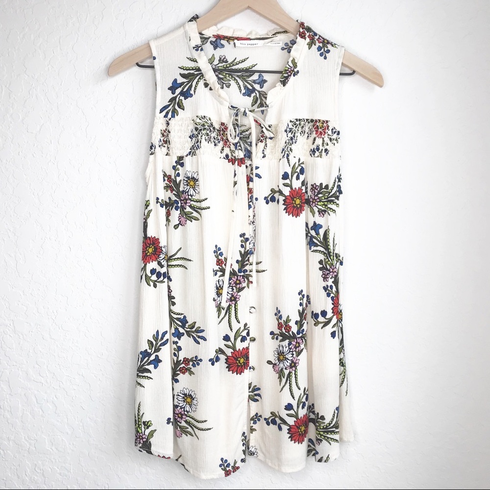 Blu Pepper Tie Collar Floral Boho Button-Down Top